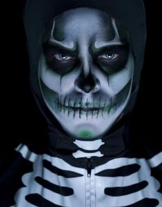 Skelet Sminkesæt med Creme som LYSET I MØRKET