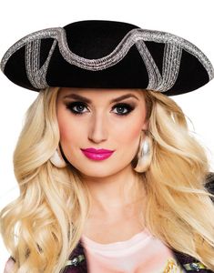 Sort Tricorn Pirathat med Sølvfarvet Kant og Border