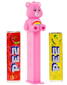 DATO PRODUKT - Share Bear - Care Bears Pez-Holder med 2 sk Pez Pakker (31.07.2025)
